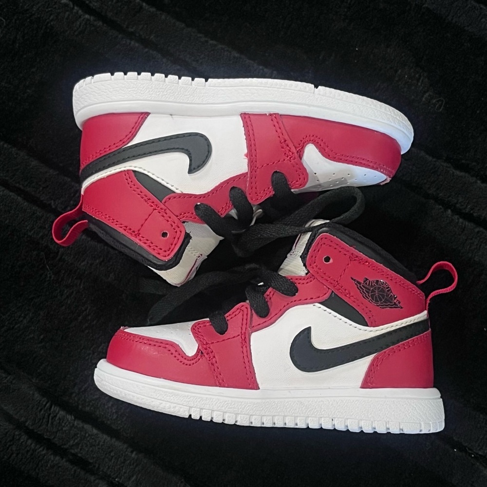 Air Jordan 1  - Mid Flex TD 'Notorious'